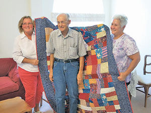 Veteran Honors - Quilt of Valor - Bill Salvatore, Realty Executives East Valley - 602-999-0952