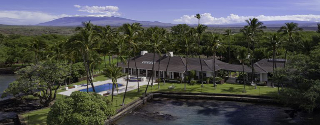 aerial shot of sprawling single-level home with pool and manicured ocean frontage - Hawaiian Waterfront Estate for Sale - Honuala'i Estate on the Big Island of Hawaii, Hawaiian Luxury Real Estate, Homes for Sale in Hawaii, via RIS Media Housecall - Bill Salvatore, Arizona Elite Propeties 602-999-0952 - Arizona Real Estate